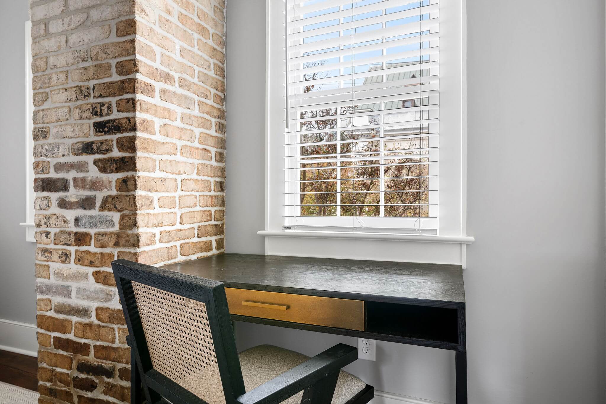 108-web-or-mls-108-216AshleyAve-UnitD-Charleston-SC-29403-KylieLeach-Edit-Done