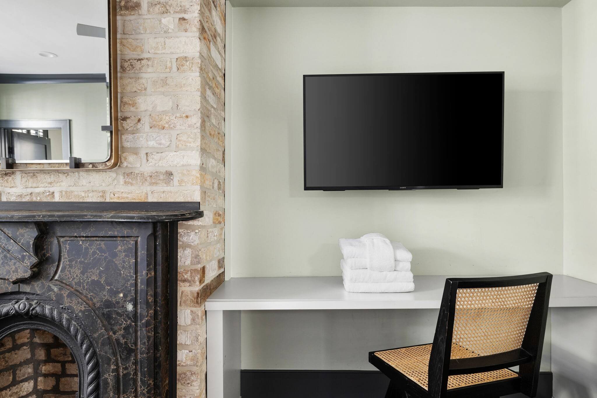 14-web-or-mls-014-212AshleyAve-Charleston-SC-29403-KylieLeach-Edit-Done