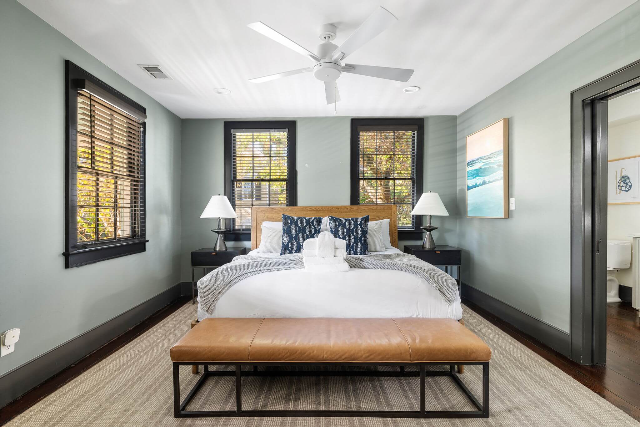 17-web-or-mls-017-212AshleyAve-Charleston-SC-29403-KylieLeach-Edit-Done