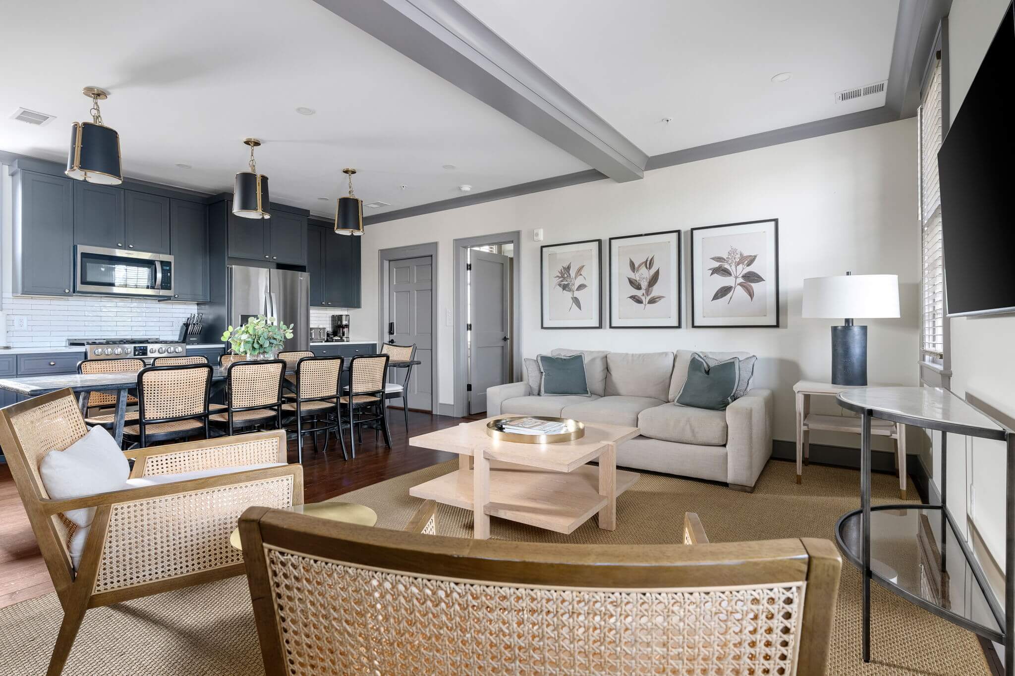 30-web-or-mls-030-207RutledgeAve-Charleston-SC-29403-KylieLeach-Edit-Done