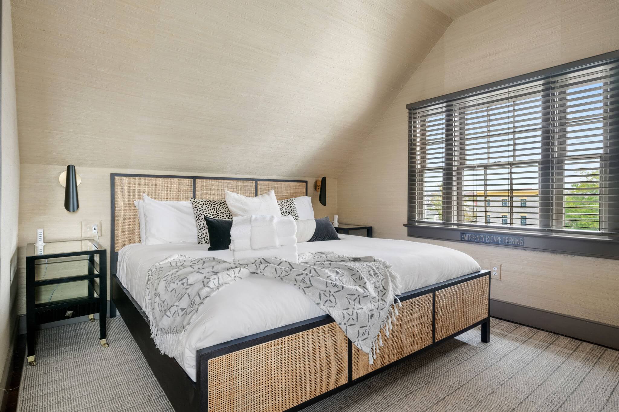 55-web-or-mls-055-207RutledgeAve-Charleston-SC-29403-KylieLeach-Edit-Done