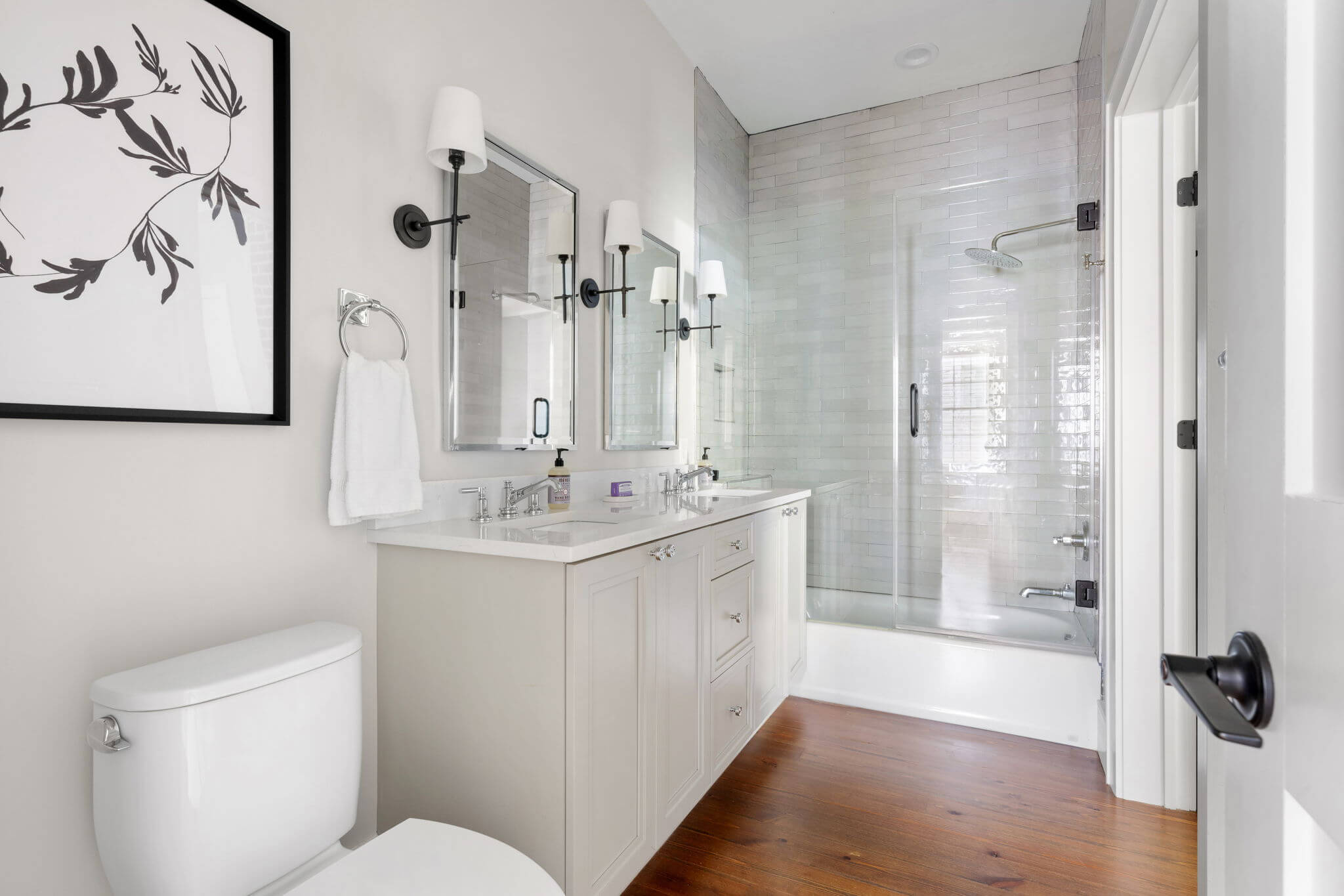 60-web-or-mls-060-216AshleyAve-UnitB-Charleston-SC-29403-KylieLeach-Edit-Done