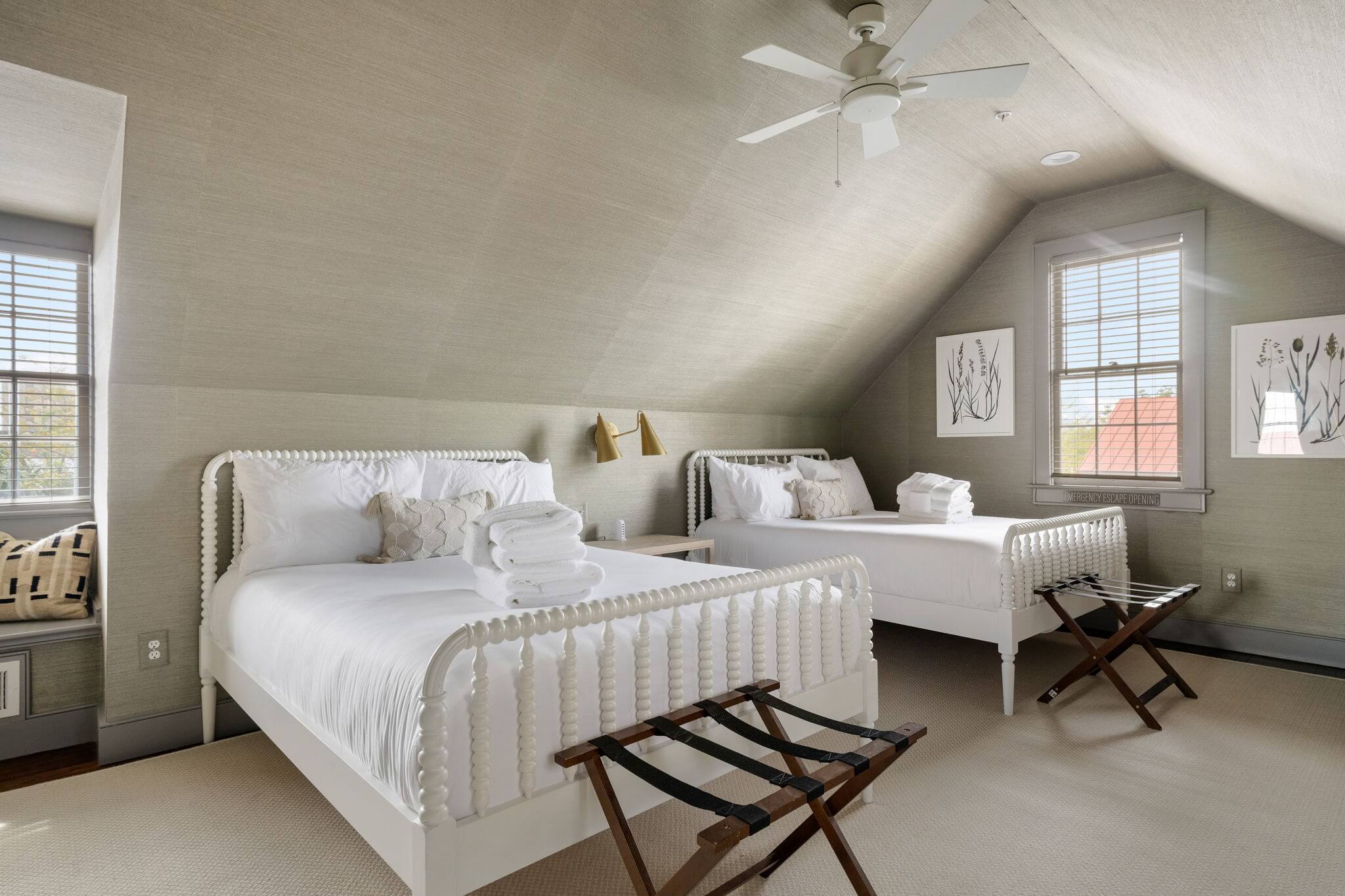 64-web-or-mls-064-207RutledgeAve-Charleston-SC-29403-KylieLeach-Edit-Done