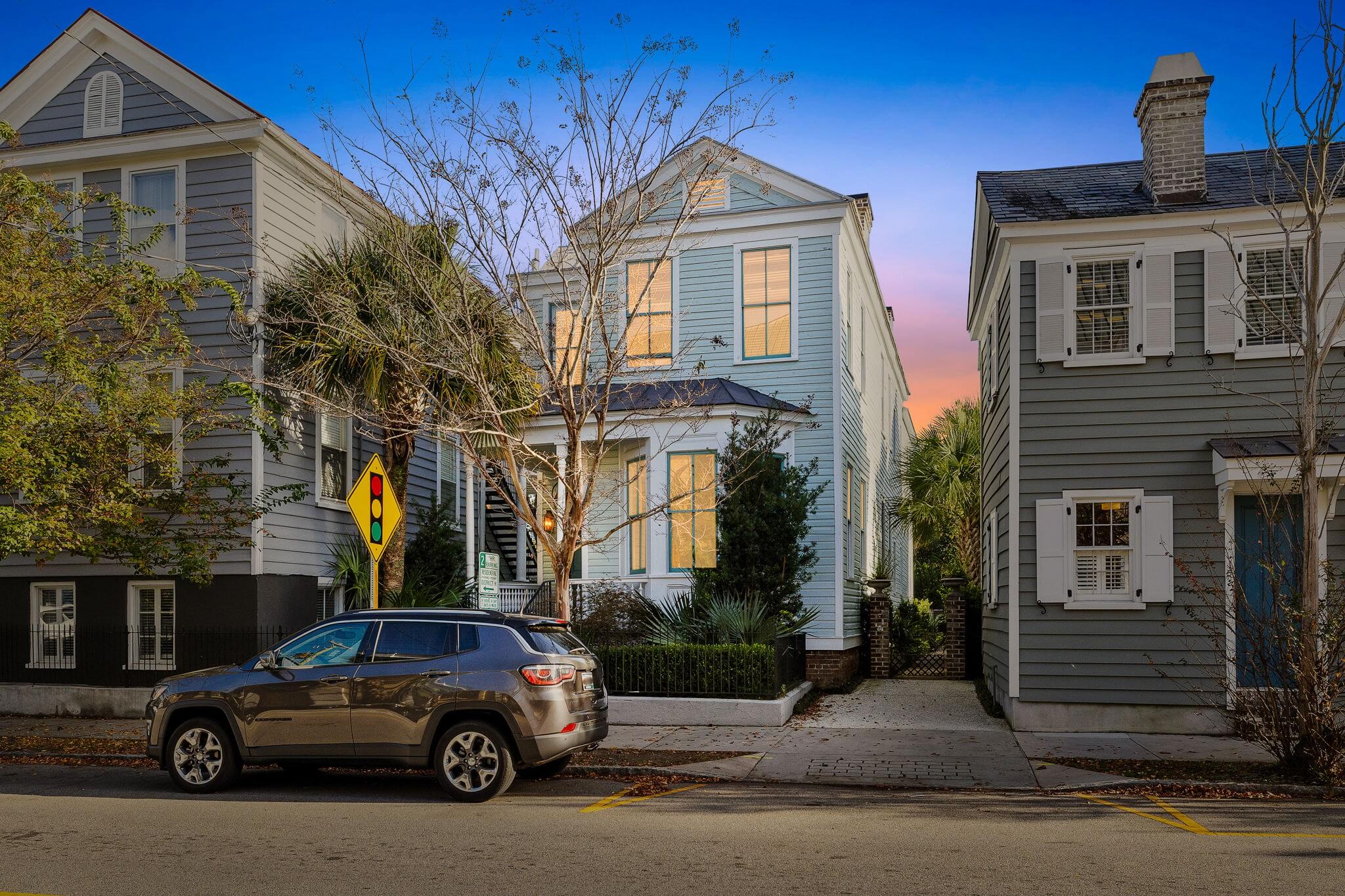 65-web-or-mls-TW-005-111CannonSt-Charleston-SC-29403-KylieLeach-Exterior-Done