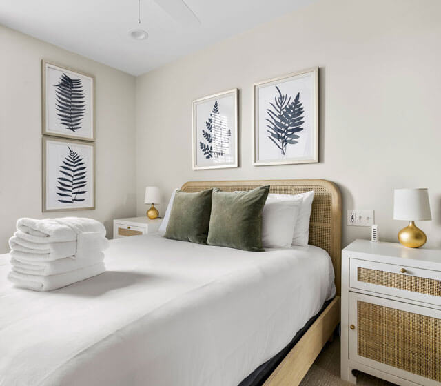 luxury-bedroom1(1)